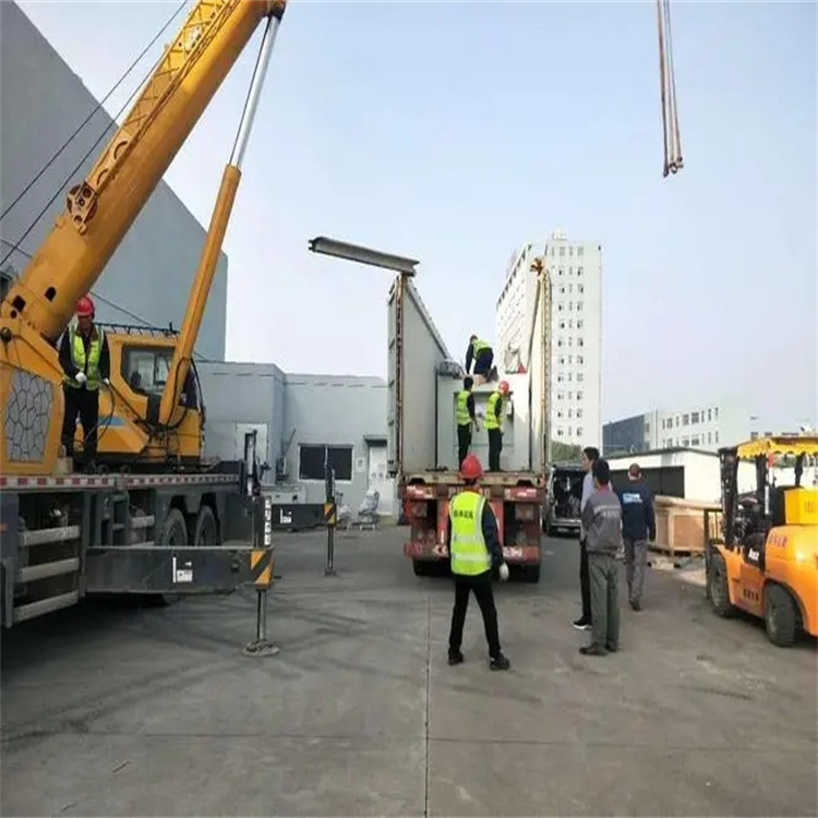 武汉如何找到附近的吊车救援服务